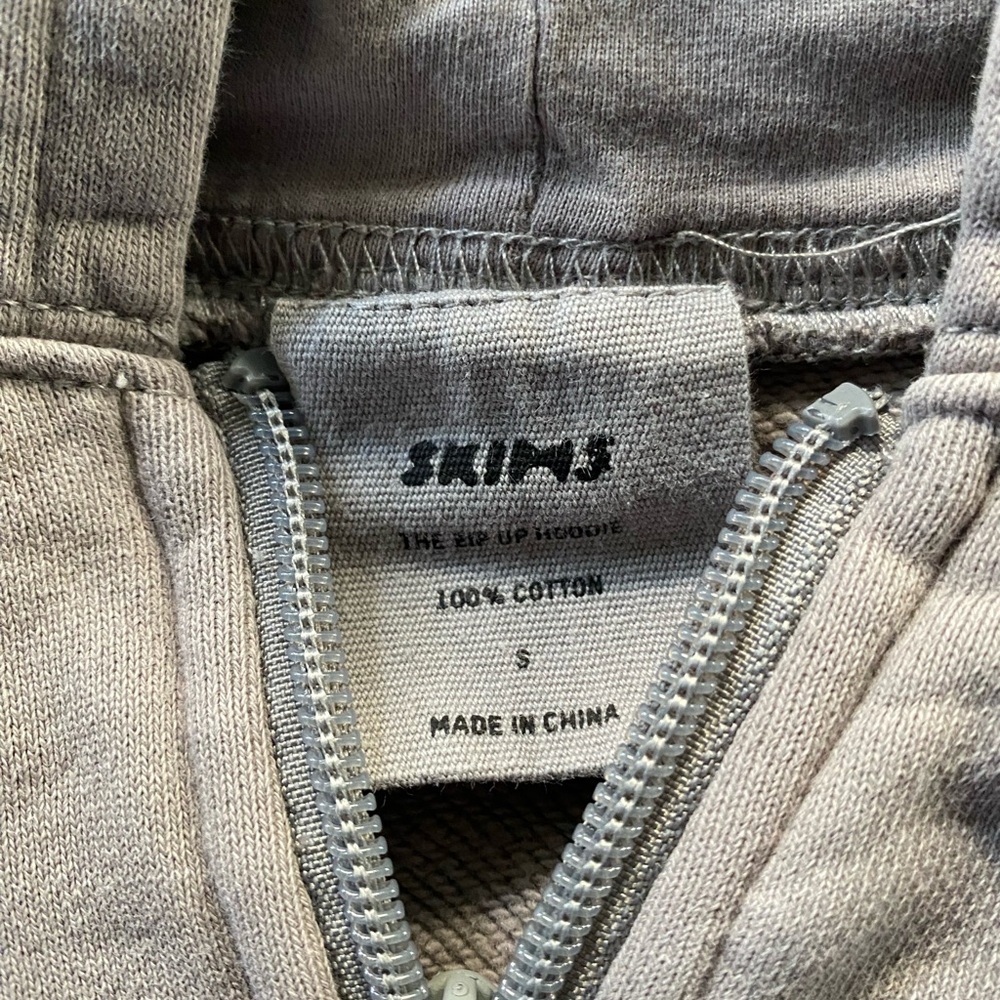 SKIMS Beige/Gray Cropped Full Zip-Up Hoodie - Picture 2 of 4